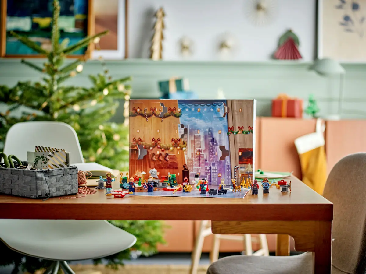 lego-marvel-calendario-de-adviento-de-los-vengadores-76267-shopbox