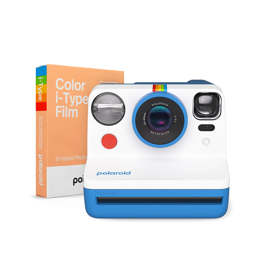 Polaroid-Now-Gen2-_-Color-i-Type-Film-Color-of-the-Year-2024-BLUE20240709-10616-l5yqzf.jpg